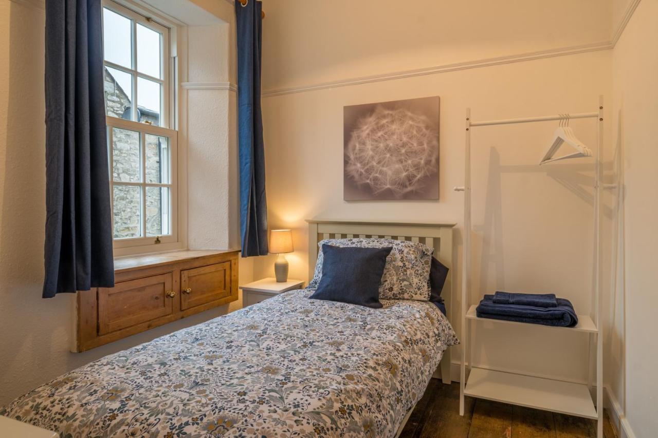 Kent Cottage - Town Centre, With Parking Kendal Extérieur photo