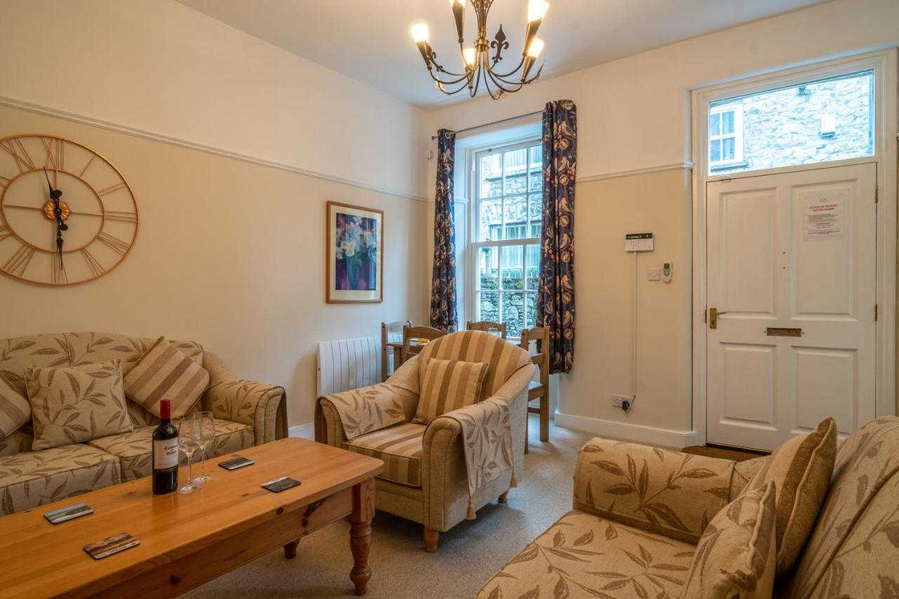 Kent Cottage - Town Centre, With Parking Kendal Extérieur photo